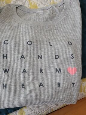 OLD NAVY Novelty Grey Thermal. Size M
